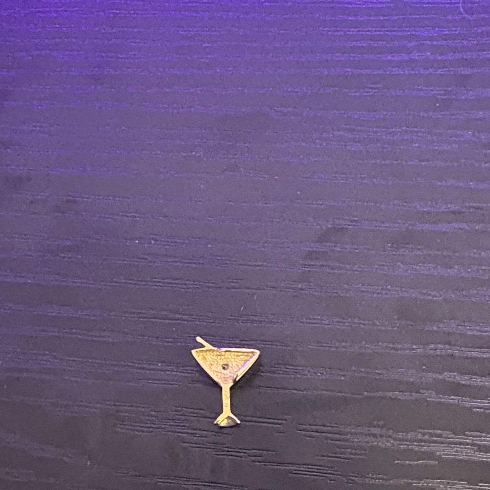 10k gold Martini glass charm for a neckless - Picture 2 of 6
